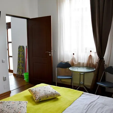 4freedom Central Flat Брашов